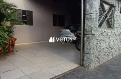 Casa à venda, 3 quartos, 1 vaga, jardim das palmeiras - uberlândia/mg