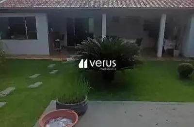 Casa à venda, 3 quartos, 1 suíte, 3 vagas, santa mônica - uberlândia/mg