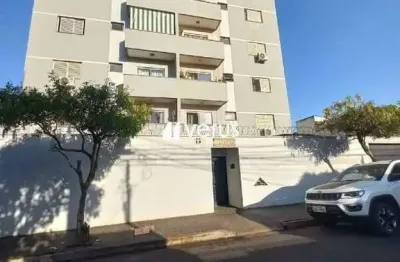 Apartamento com 2 quartos para alugar em Saraiva, Uberlândia 