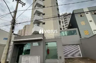 Apartamento com 3 quartos para alugar no Tubalina, Uberlândia 