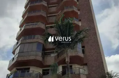 Apartamento com 4 quartos para alugar no Osvaldo Rezende, Uberlândia 