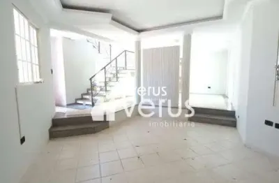 Casa para aluguel, 3 quartos, 3 suítes, 2 vagas, saraiva - uberlândia/mg