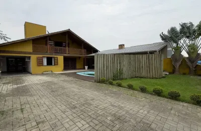 Casa com piscina à venda em porto belo, terreno amplo com 360m², agende uma visita