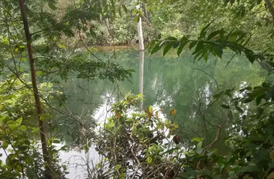 Chacara de 10 hectares.  Com Córrego, próximo de CG. Logística..