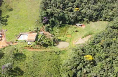 Chácara / sítio com 3 quartos à venda na Monsehor Do Isidro, Monsenhor Isidro, Itaverava