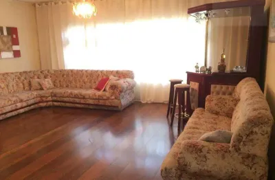 Casa com 4 quartos à venda na Rua Niquelândia, Vila Rosália, Guarulhos