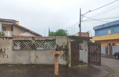 Casa com 2 quartos à venda na Dos Coqueiros, 820, Jardim das Palmeiras, Itanhaém