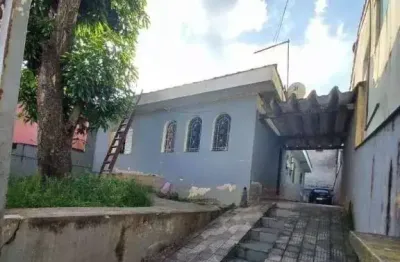 Casa com 250 metros de terreno  ,  proximo ao shopping maia - ca0305