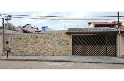 Casa espaçosa e segura para alugar em jundiaí, 4 quartos, 1 suíte