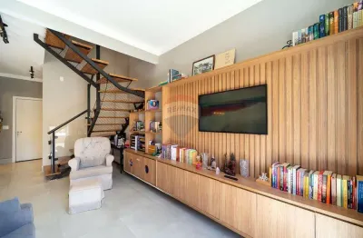 Sobrado no condomínio casas da toscana , 3 dormitórios e 2 vagas - A casa da Valentina