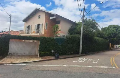 Casa à venda no Jardim Samambaia - Jundiaí SP, com 3 quartos e 1 suíte