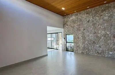 Casa com 4 suítes à venda, 220 m² por R$ 2.750.000 - Chácara Letônia - Americana/SP