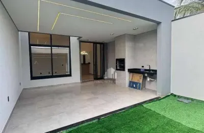 Casa nova com acabamento impecável o parque universitário!