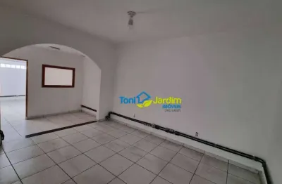 Casa com 2 quartos para alugar na Rua Caviúna, 91, Parque Jaçatuba, Santo André