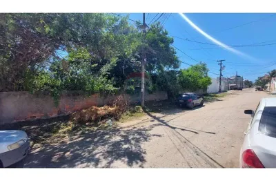 Terreno à venda na Rua Aurélio Buarque de Holanda, 628, Centro, Rio das Ostras