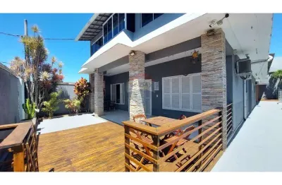 Prédio para alugar na Rua Redentor, 18, Jardim Excelsior, Cabo Frio