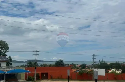 Apartamento em são pedro da aldeia, rj um quarto e vaga coberta