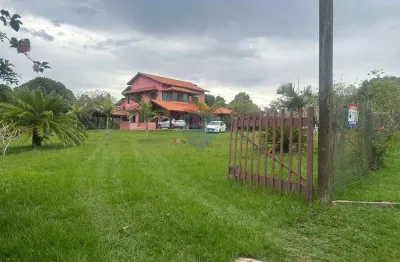 Chácara / sítio com 4 quartos à venda na Estrada Campos Novos, 2222, São Mateus, São Pedro da Aldeia