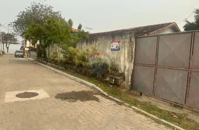 Casa com 7 quartos à venda na Rua Zé Trindade, 59, Centro, Iguaba Grande