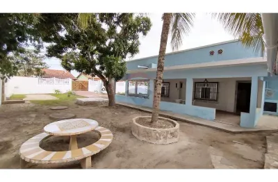 Casa à venda com 3 quartos (2 suítes) em iguaba grande - rj.