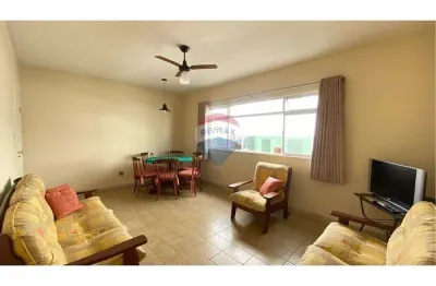 Apartamento com 3 quartos à venda na Rua Meira Júnior, 212, Centro, Cabo Frio