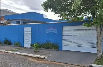 Casa no condomínio reviver 1, com 3 quartos ,churrasqueira e 4 vagas