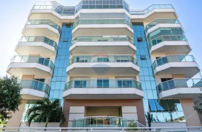 Apartamento à Venda no Edifício Aroeiras – Vila Nova, Cabo Frio/RJ
