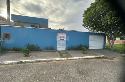 Casa no condomínio reviver 1, com 3 quartos ,churrasqueira e 4 vagas