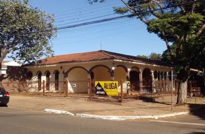 Casa comercial à venda na Avenida Centenário, 373, Vila Christino, Maringá