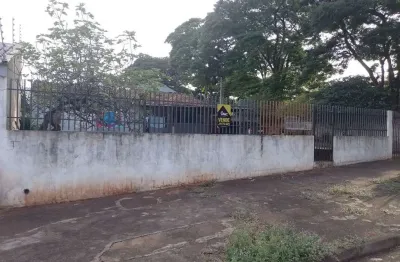 Casa com 2 quartos à venda na Rua Pintagol, 479, Parque Hortência, Maringá