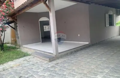 Casa com 3 quartos para alugar no Cambolo, Porto Seguro 