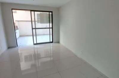 Apartamento à venda com 2 dormitórios (1 suíte),  105 m², garagem e hobby box - trindade - florianópolis/sc