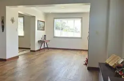 Casa para locação, 310m2, 3 dormitórios(1 suíte), mobiliada , 4 vagas, pedra branca, palhoça/ sc