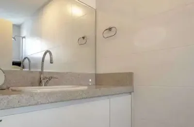 Apartamento mobiliado com 3 suítes e 3 vagas no centro de balneário camboriú