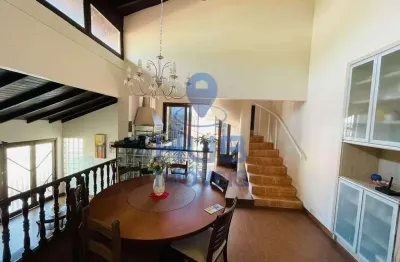 Casa à venda, 272 m², 4 dormitórios (2 suítes), pantanal, florianópolis/sc