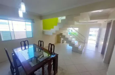 Casa 188 m2,  4 dormitórios, 1  suíte, pedra branca, palhoça/sc
