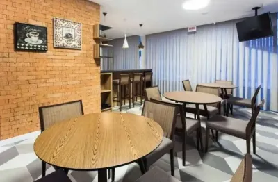 Apartamento mobiliado com 3 suítes e 2 vagas de garagem em balneário camboriú