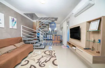 Sobrado completo com 2 suítes 1 vaga e área gourmet próximo da praia com em balneário piçarras