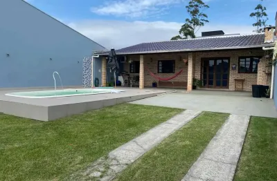 Casa mobiliada com 2 dormitórios e 1 vaga de garagem no bairro nossa senhora de fátima - penha /sc