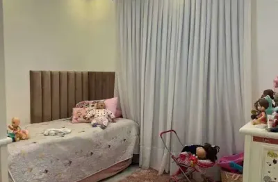 Casa mobiliada com 2 suítes e 2 vagas de garagem na barra em balneário camboriú