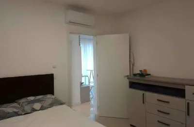 Apartamento com 2 dormitórios sendo 1 suíte, 1 vaga na garagem no bairro nações - balneário/camboriu