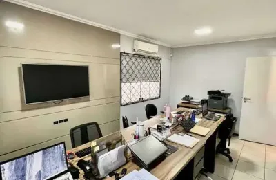 Excelente casa com 3 dormitórios sendo 1 suíte e 2 vagas de garagem no bairro são vicente em itajaí