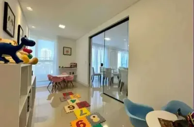 Apartamento com 3 suítes e 2 vagas de garagem em joinville