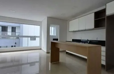Apartamento com 2 suítes 1 vaga de garagem no centro de itajaí