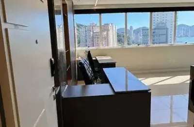 Sala comercial frente mar e mobiliada com 38,50m² e 1 vaga em meia praia -itapema/sc