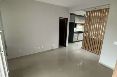 Geminado com 3 dormitórios sendo 1 suíte e 2 vagas de garagem - boa vista | joinville/sc