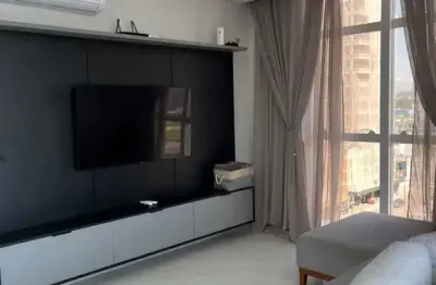 Apartamento mobiliado com 3 suítes e 1 vaga de garagem na meia praia em itapema