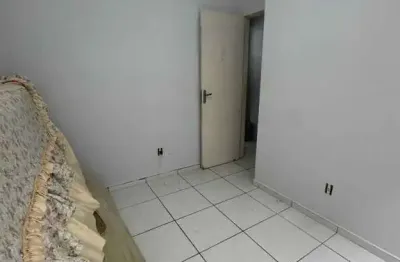 Geminado com 2 dormitórios sendo 1 com sacada e 1 vaga em paranaguamirim - joinville/sc