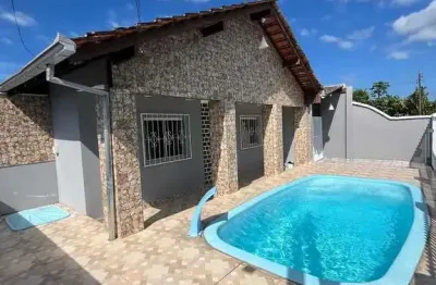 Casa  com 3 dormitórios e 3 vagas de garagem - ubatuba | são francisco do sul/sc