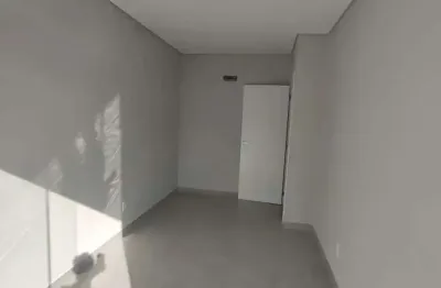 Sobrado com 3 dormitórios sendo 1 suíte e 4 vagas - saguaçu, joinville/sc